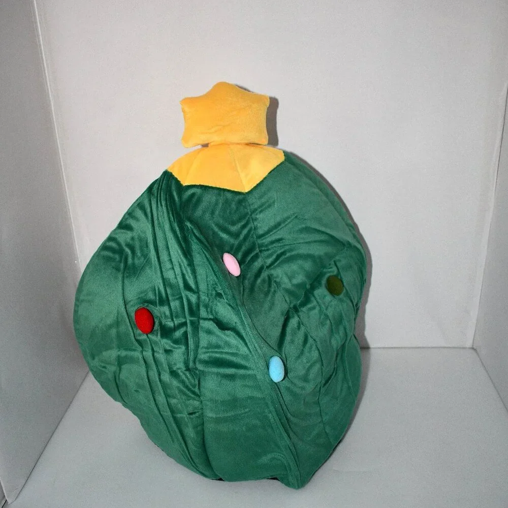 Pet Fang Christmas Cat House with Tree Shape - Cat & Dog Bed, 17.7 x 15.7 in, NW